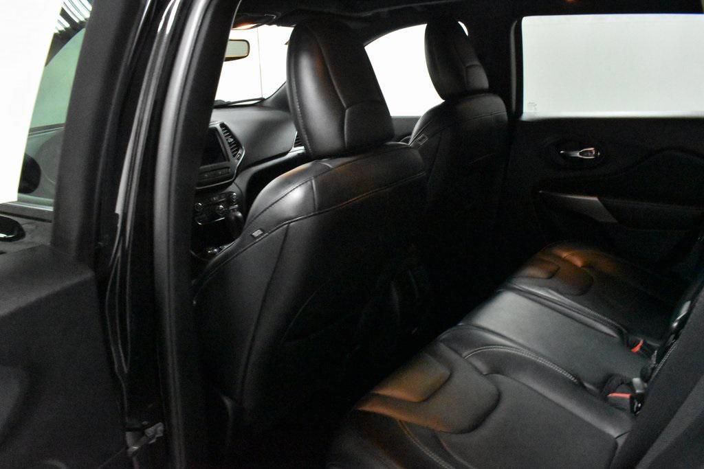 used 2021 Jeep Cherokee car, priced at $23,998