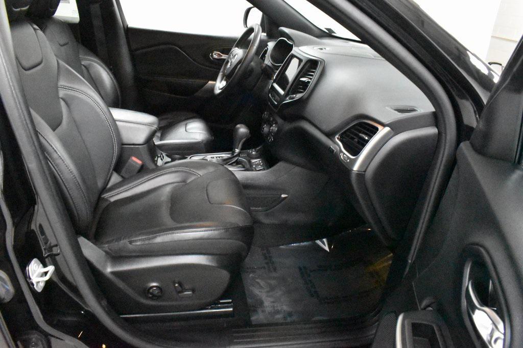 used 2021 Jeep Cherokee car, priced at $23,998