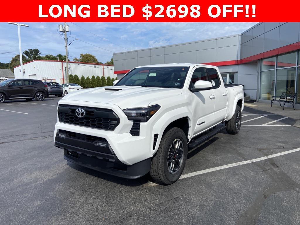 new 2025 Toyota Tacoma car, priced at $44,625