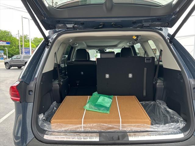new 2025 Toyota Grand Highlander car, priced at $58,998