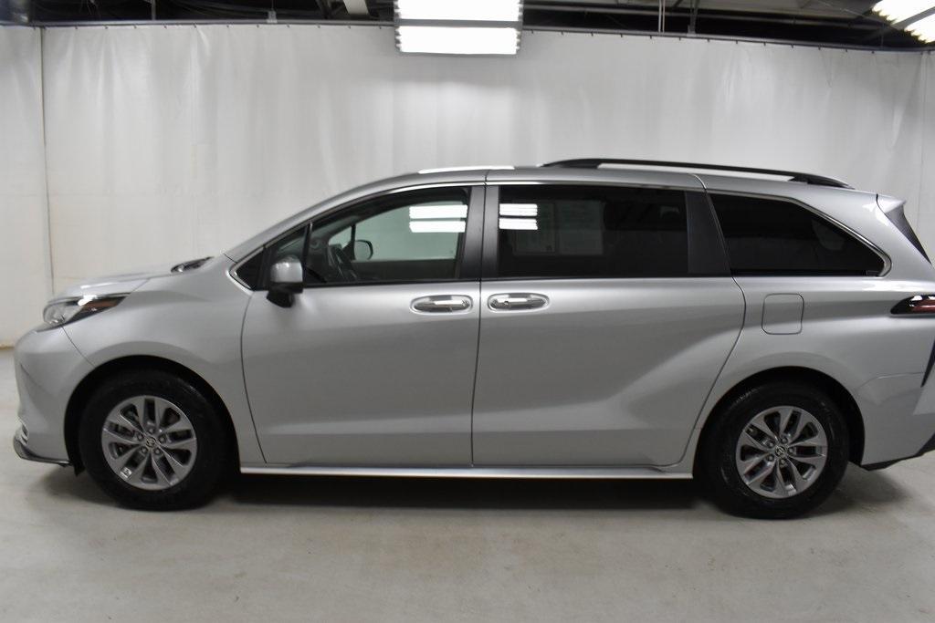 used 2022 Toyota Sienna car, priced at $42,498