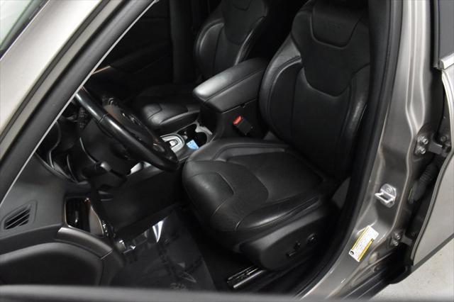 used 2020 Jeep Cherokee car, priced at $22,729