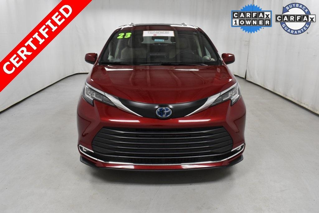 used 2023 Toyota Sienna car, priced at $43,998