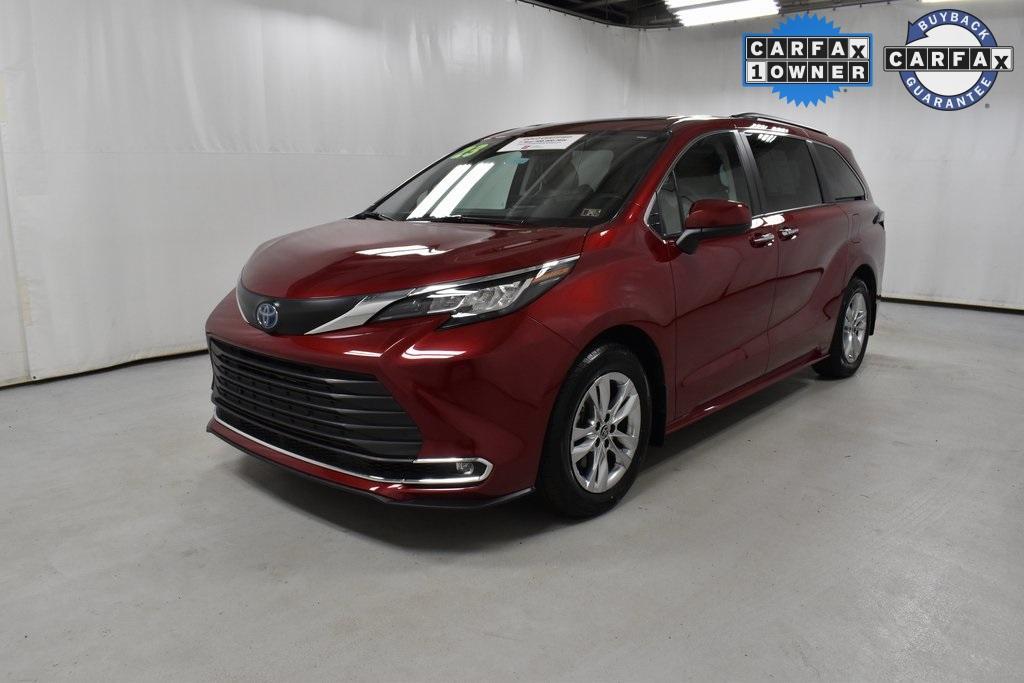 used 2023 Toyota Sienna car, priced at $43,998