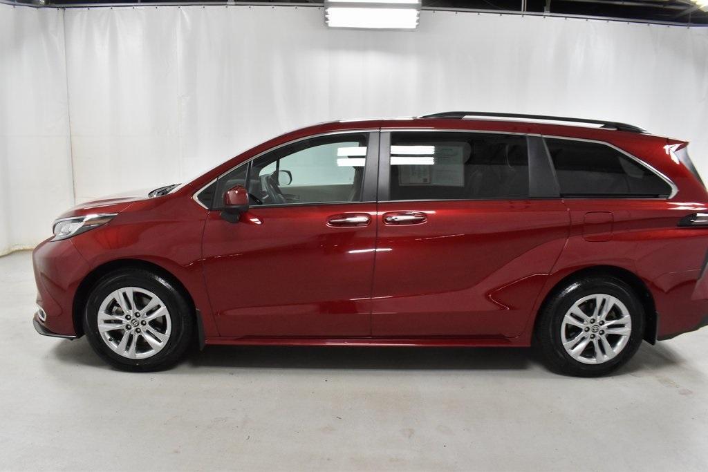 used 2023 Toyota Sienna car, priced at $43,998