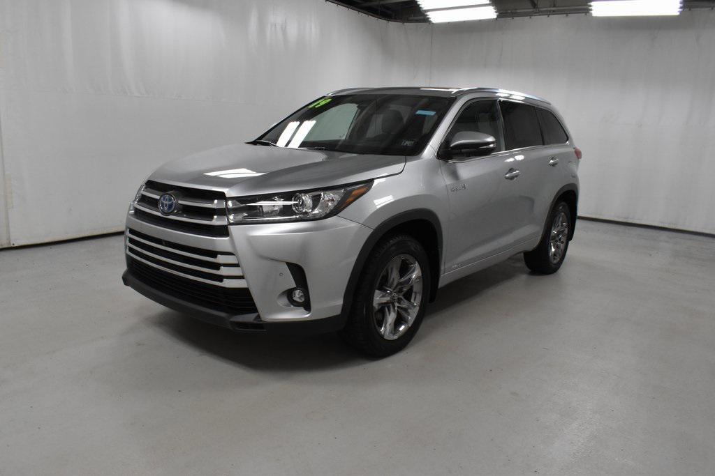 used 2019 Toyota Highlander Hybrid car, priced at $27,998