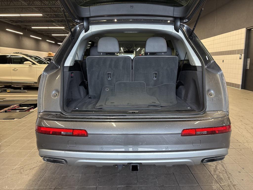 used 2019 Audi Q7 car, priced at $25,878