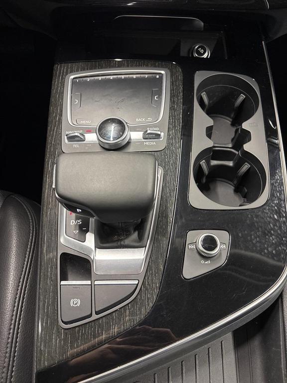 used 2019 Audi Q7 car, priced at $25,878