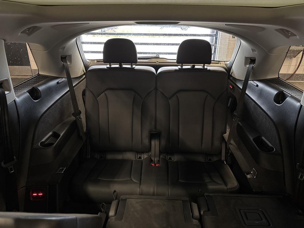 used 2019 Audi Q7 car, priced at $25,878