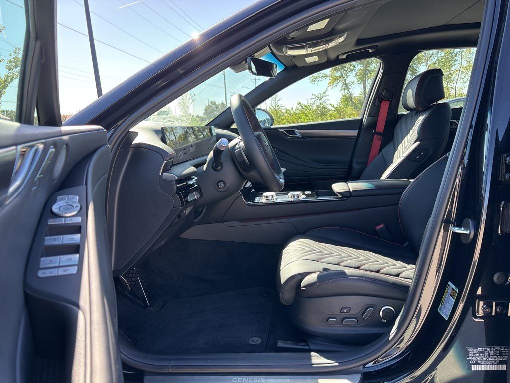 new 2025 Genesis G80 car, priced at $68,368