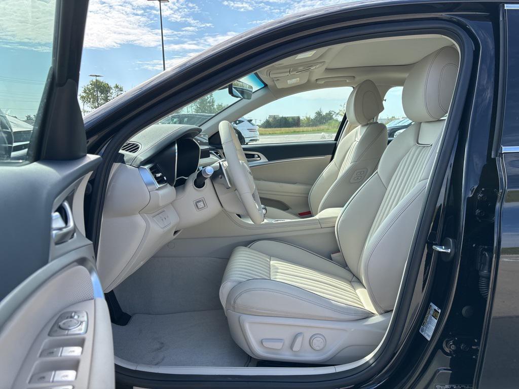 new 2026 Genesis G70 car