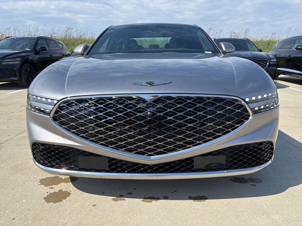 new 2026 Genesis G90 car