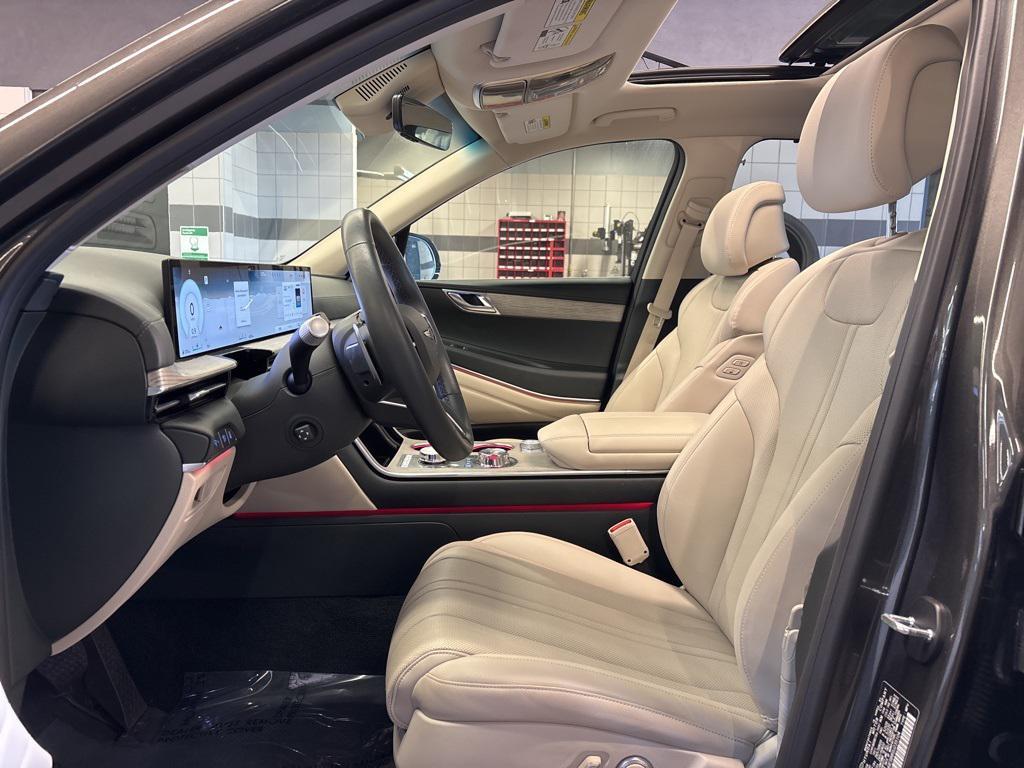 used 2025 Genesis GV80 car, priced at $52,888
