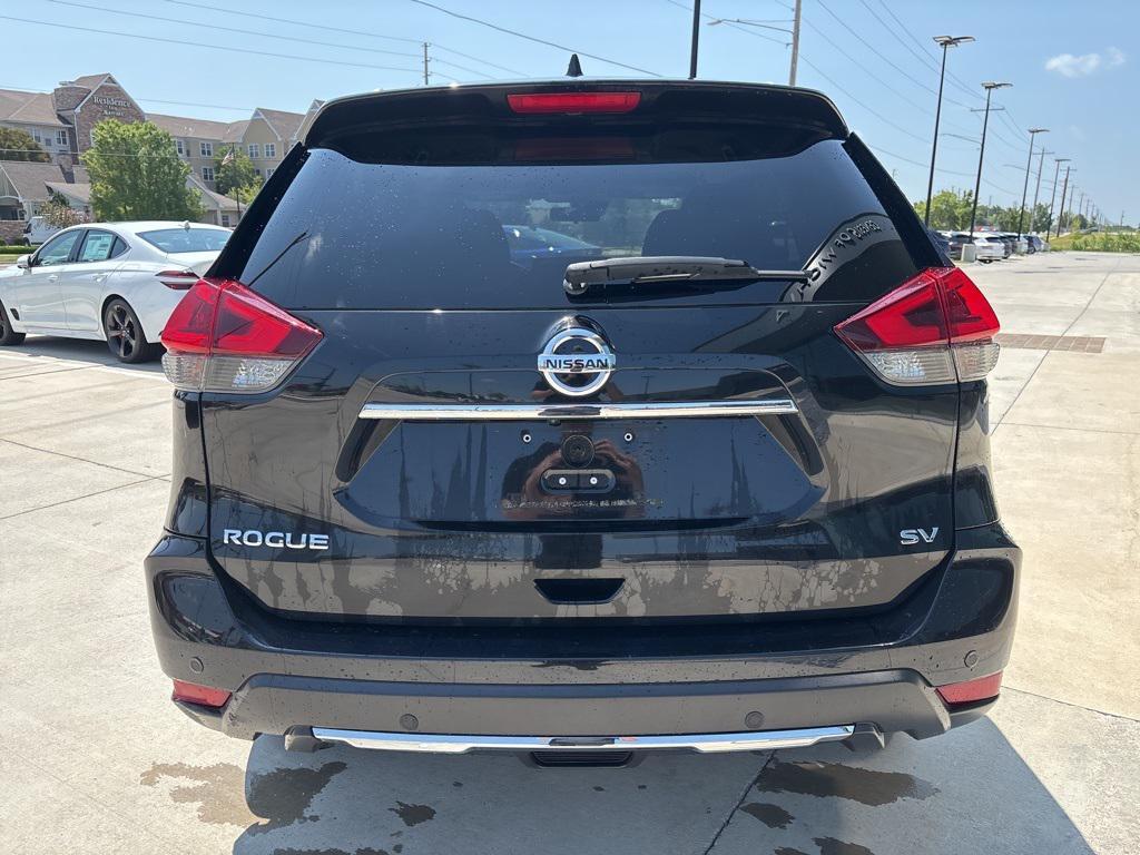 used 2020 Nissan Rogue car, priced at $16,200