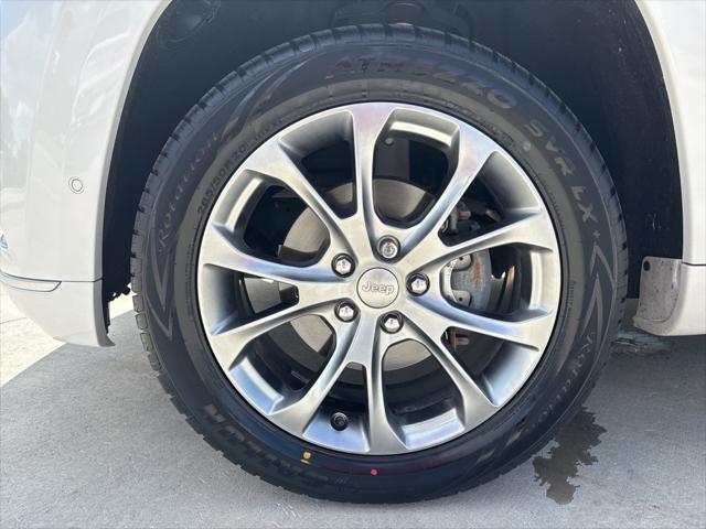 used 2020 Jeep Grand Cherokee car, priced at $29,727