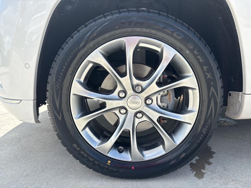 used 2020 Jeep Grand Cherokee car, priced at $25,989