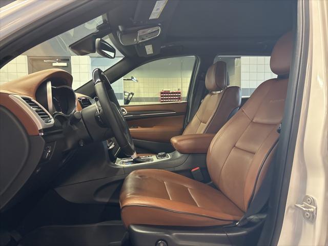 used 2020 Jeep Grand Cherokee car, priced at $29,727