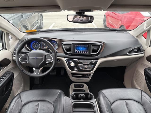 used 2018 Chrysler Pacifica car, priced at $15,875