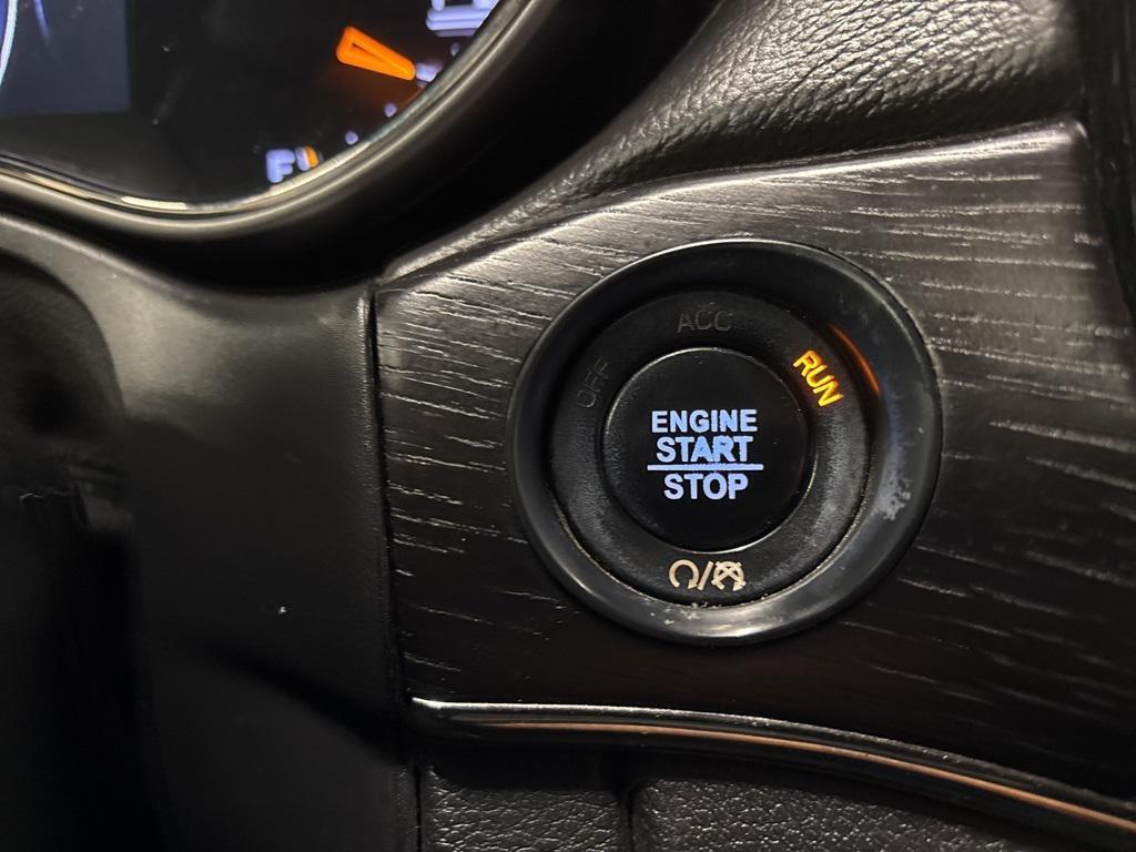 used 2019 Jeep Grand Cherokee car, priced at $21,900