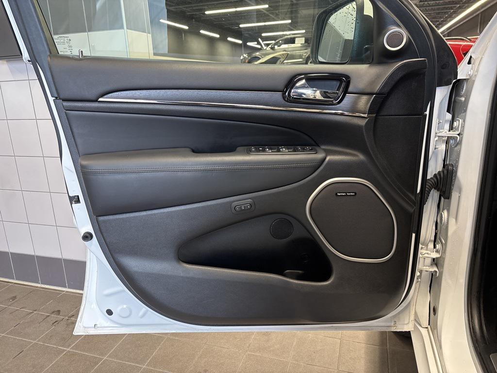 used 2019 Jeep Grand Cherokee car, priced at $21,900