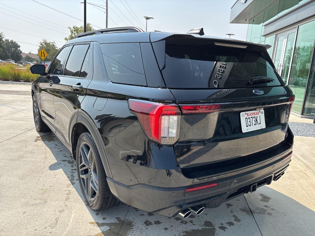 used 2025 Ford Explorer car, priced at $51,900