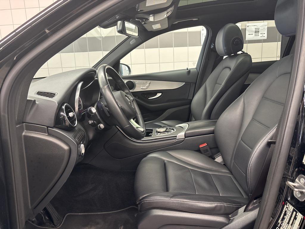 used 2019 Mercedes-Benz GLC 300 car, priced at $18,900