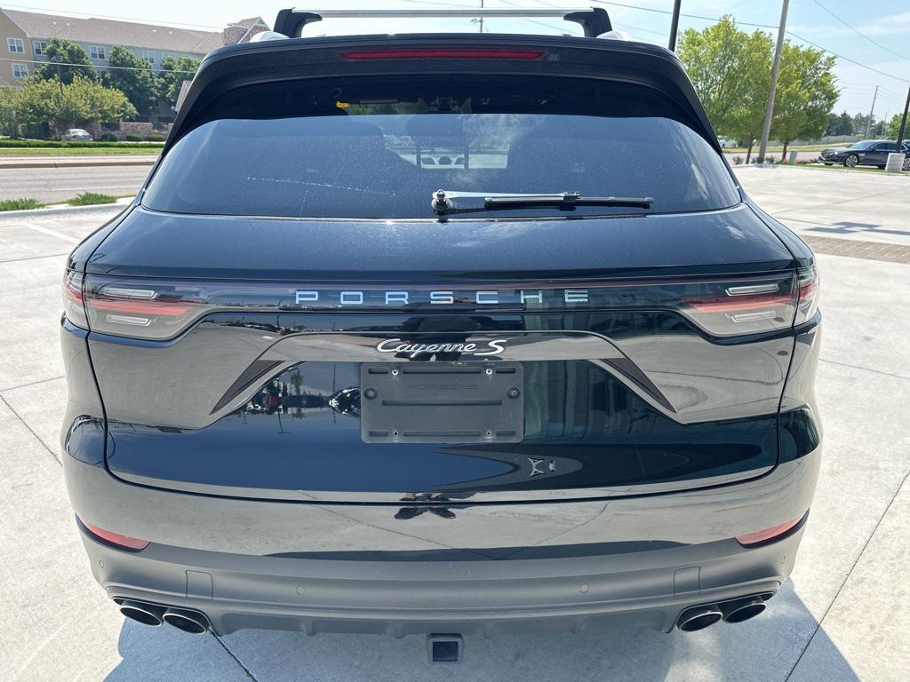 used 2020 Porsche Cayenne car, priced at $39,899