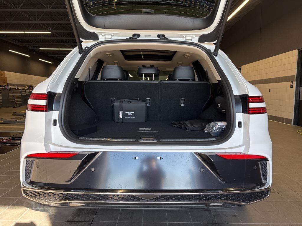 new 2026 Genesis GV70 car