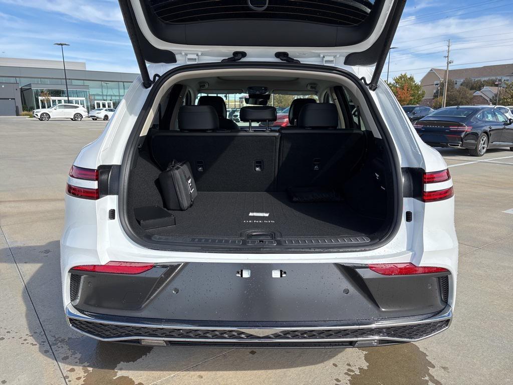 new 2026 Genesis GV70 car