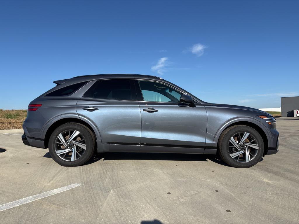new 2026 Genesis GV70 car