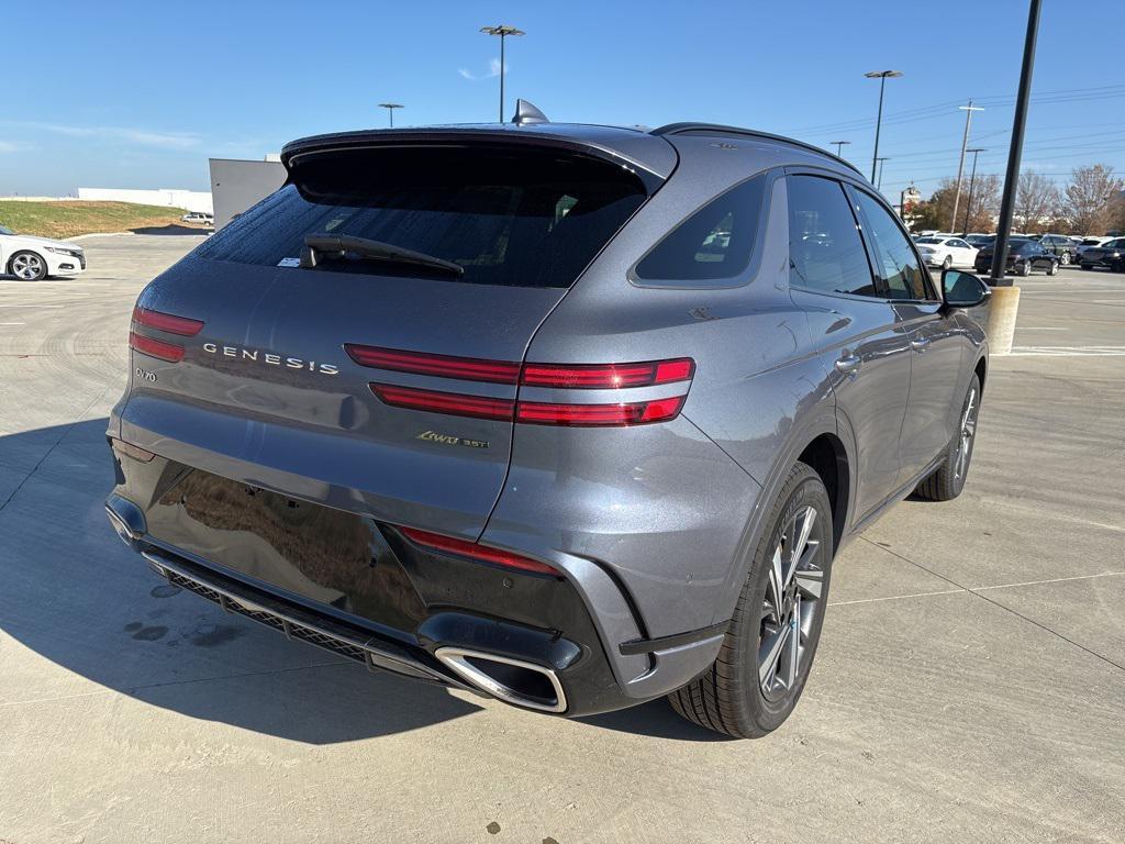 new 2026 Genesis GV70 car