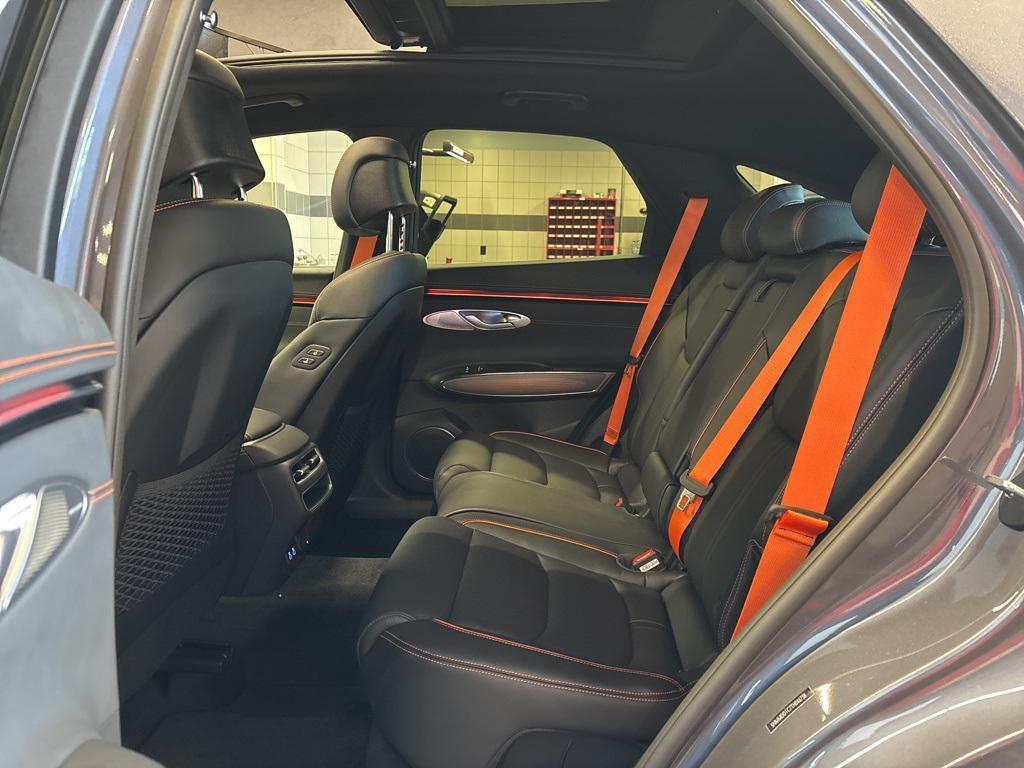 new 2026 Genesis GV70 car