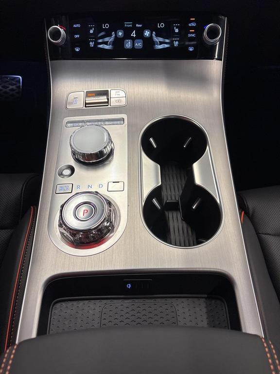 new 2026 Genesis GV70 car