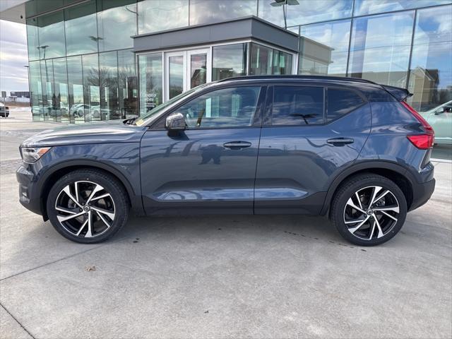 used 2022 Volvo XC40 car, priced at $34,900