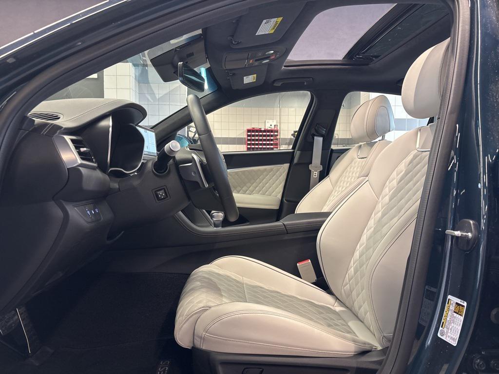 used 2025 Genesis G70 car, priced at $48,388