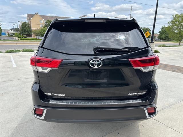 used 2019 Toyota Highlander car, priced at $30,950