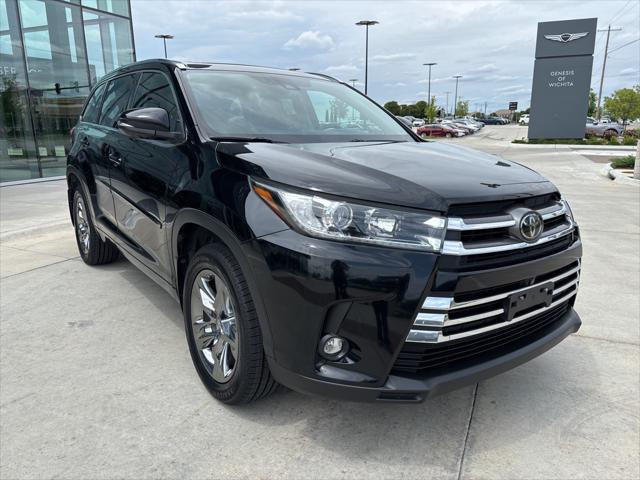 used 2019 Toyota Highlander car, priced at $30,950