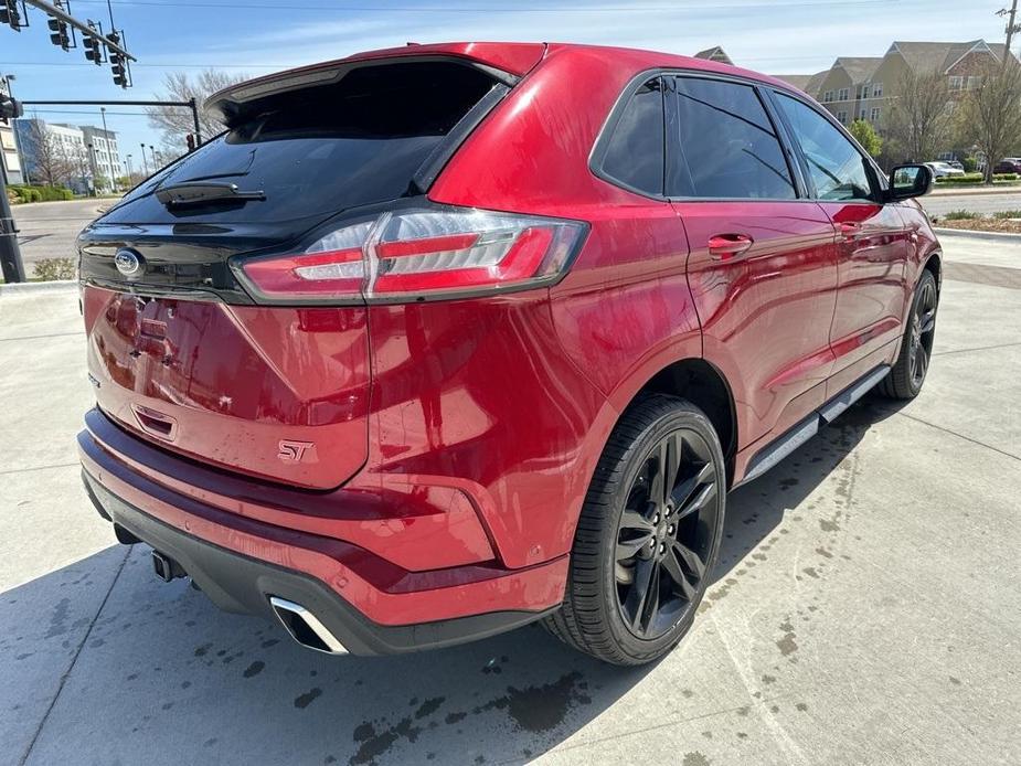 used 2019 Ford Edge car, priced at $27,900