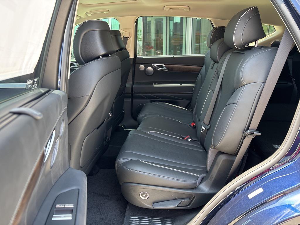 new 2025 Genesis GV80 car, priced at $74,461