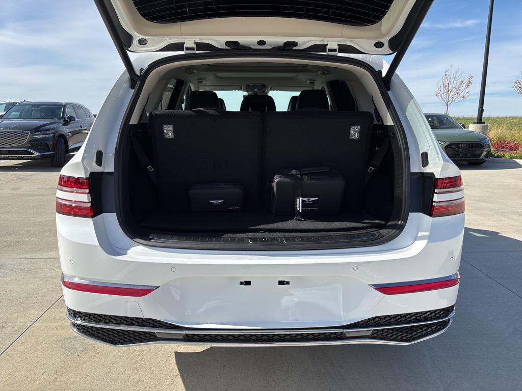 new 2026 Genesis GV80 car