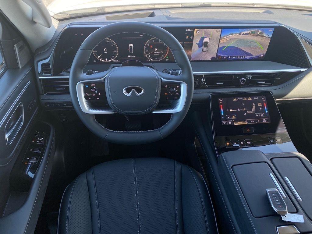 new 2025 INFINITI QX80 car, priced at $104,326
