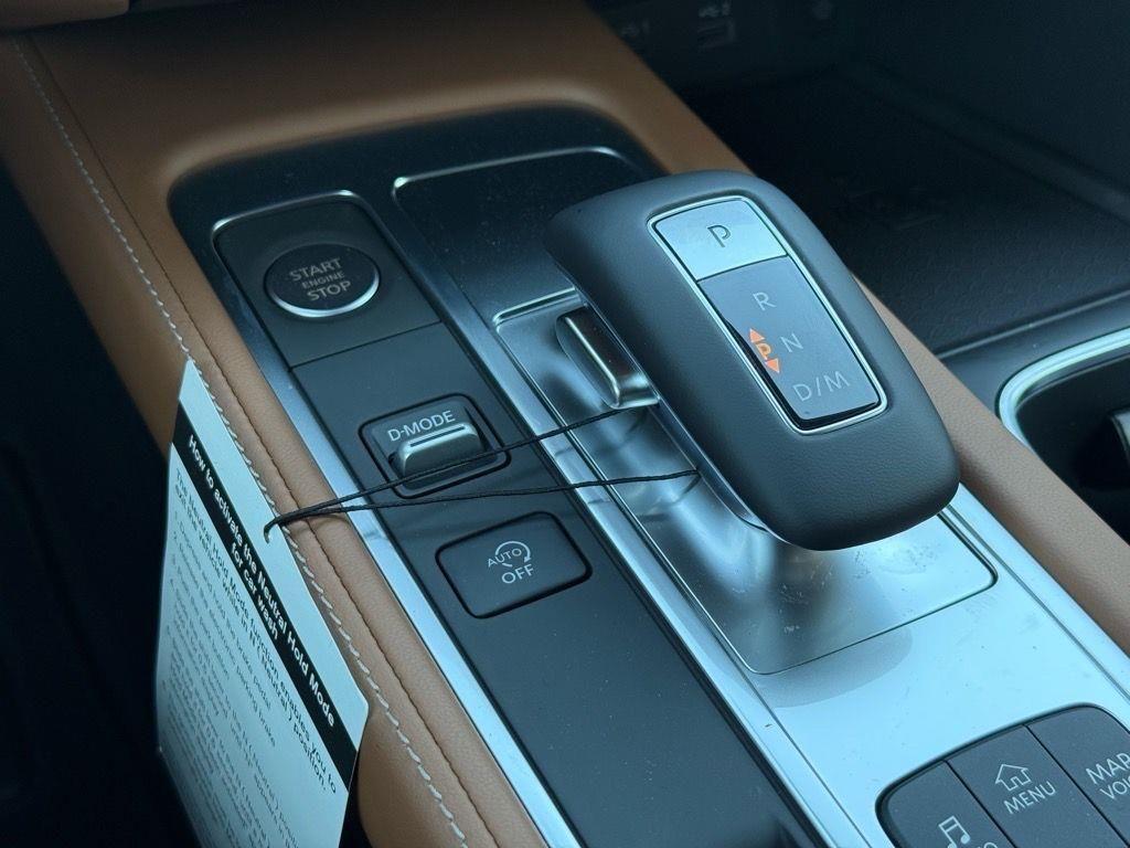 new 2025 INFINITI QX60 car, priced at $69,550