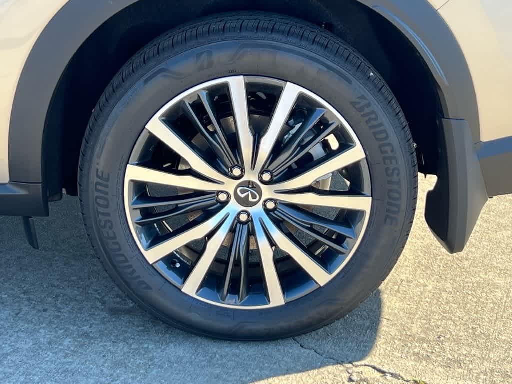 new 2025 INFINITI QX60 car, priced at $68,854