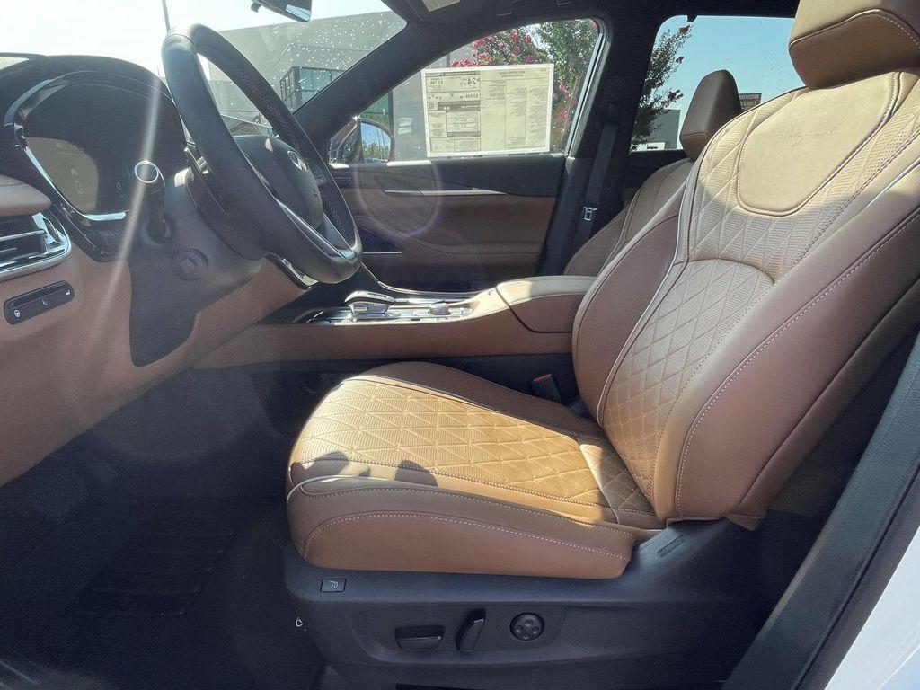 new 2025 INFINITI QX60 car, priced at $69,550