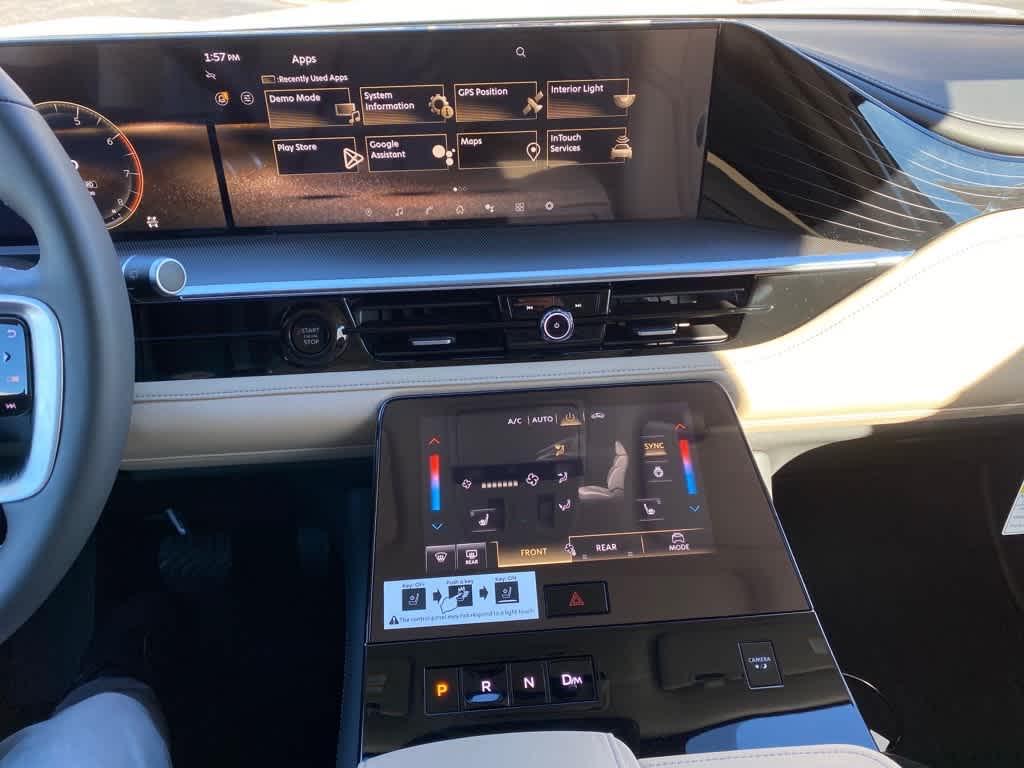 new 2025 INFINITI QX80 car, priced at $83,323