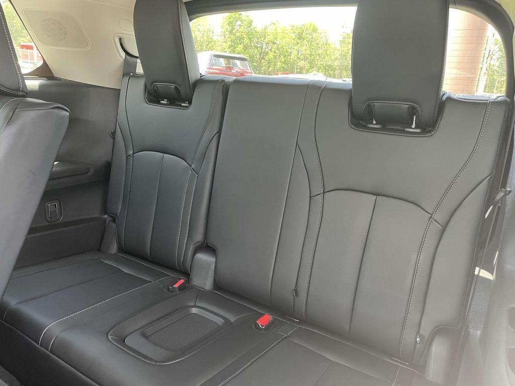 used 2024 INFINITI QX60 car