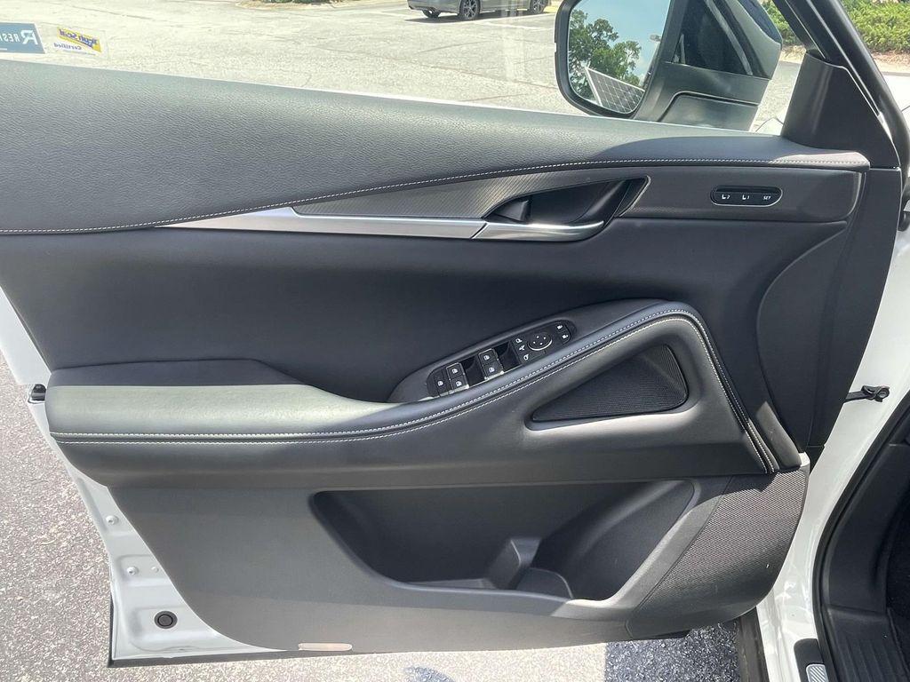used 2024 INFINITI QX60 car
