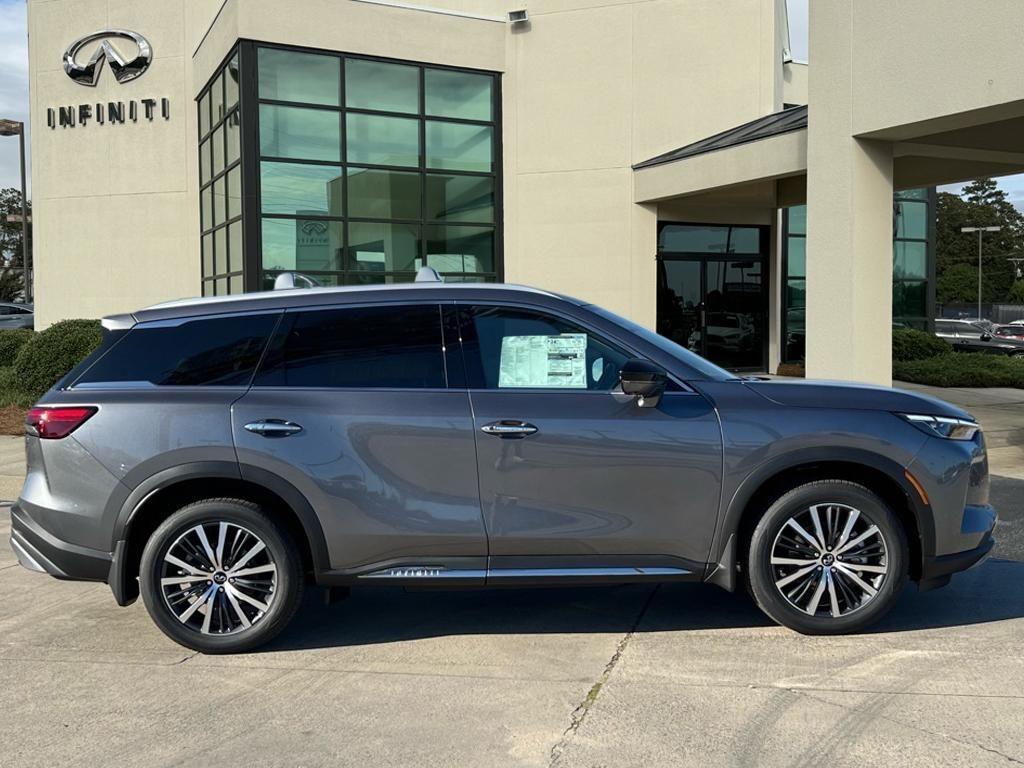 new 2025 INFINITI QX60 car, priced at $61,951