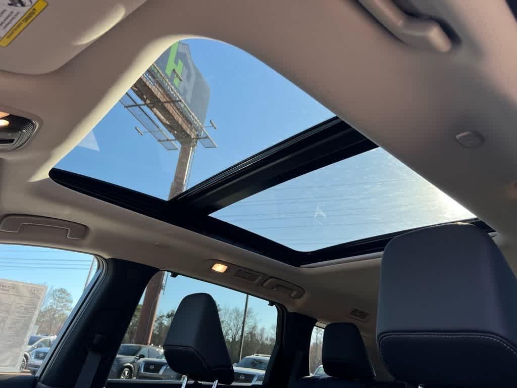 new 2025 INFINITI QX60 car, priced at $62,583