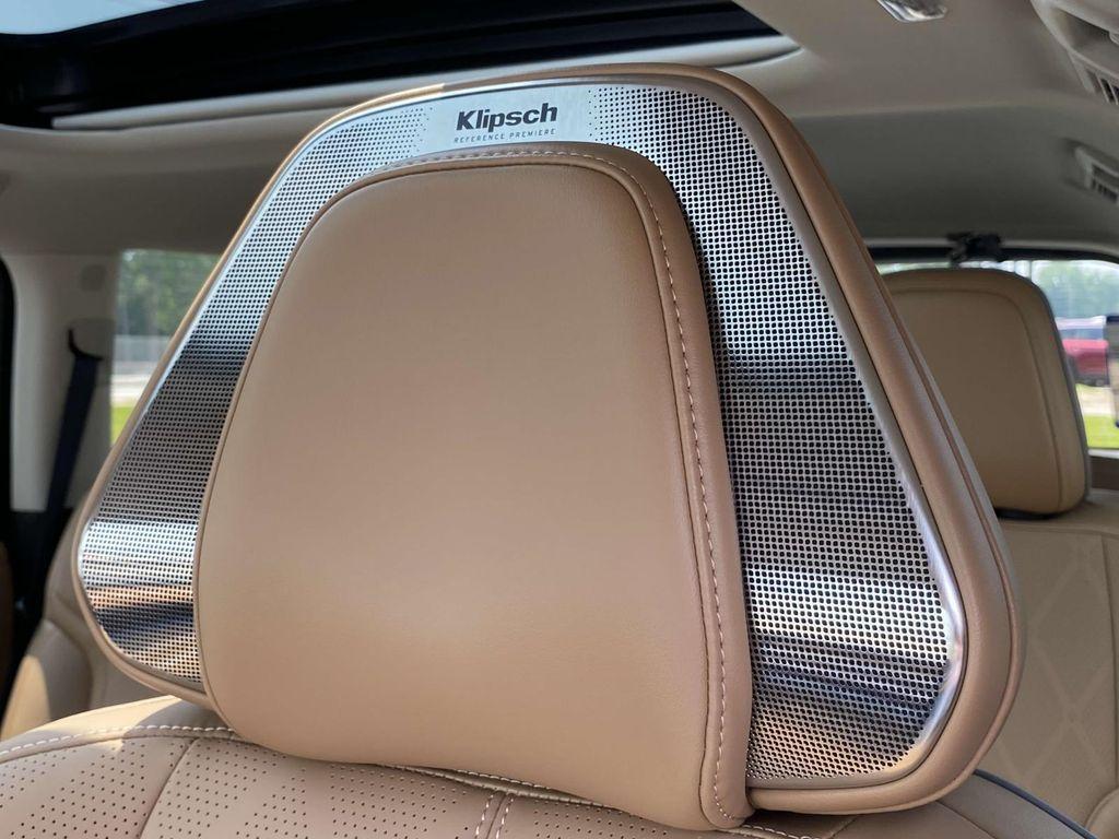 new 2025 INFINITI QX80 car, priced at $102,640